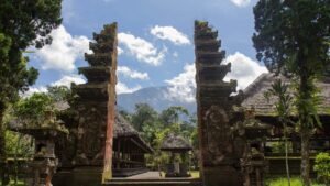 batukaru-temple3-1600X900
