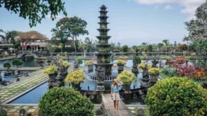 tirta-gangga2-1600x900