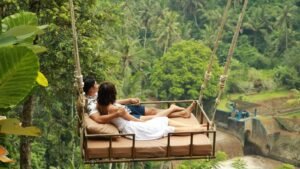 bali-swing3-1600x900
